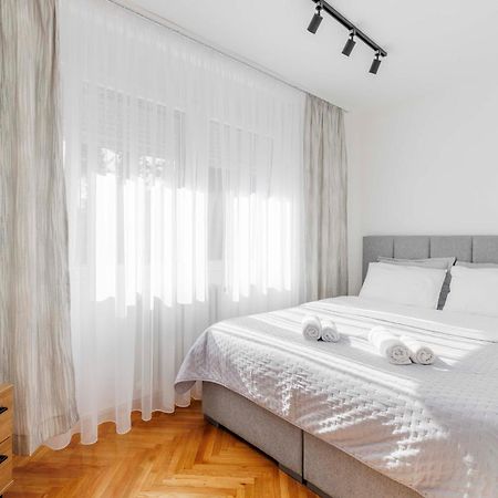 נובי סאד Sari City Center Apartment מראה חיצוני תמונה
