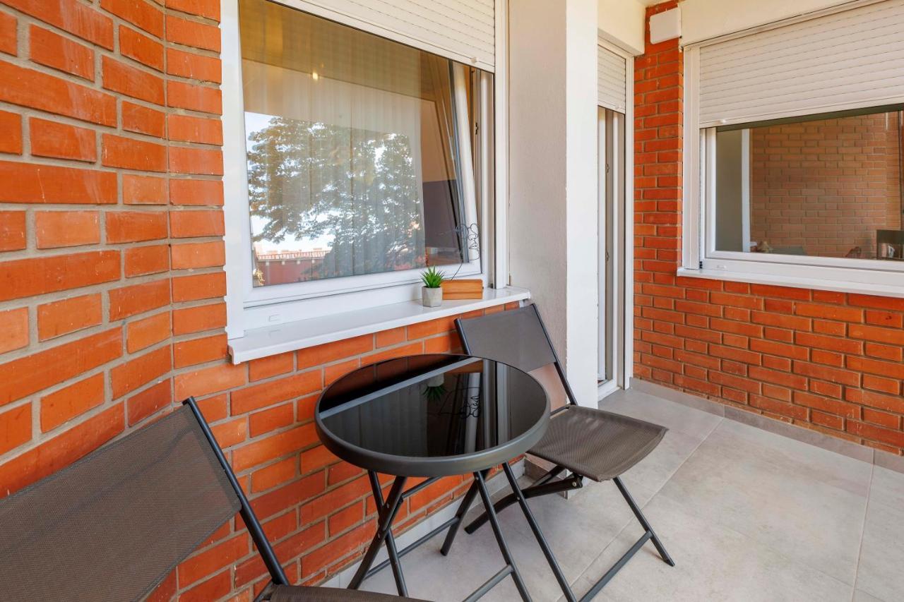 נובי סאד Sari City Center Apartment מראה חיצוני תמונה